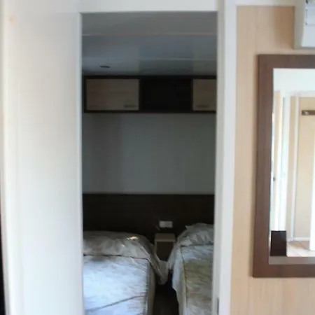Apartman Bungalow With Heated Private Pool Castelldefels
