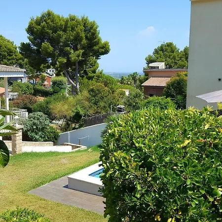 Bungalow With Heated Private Pool Castelldefels